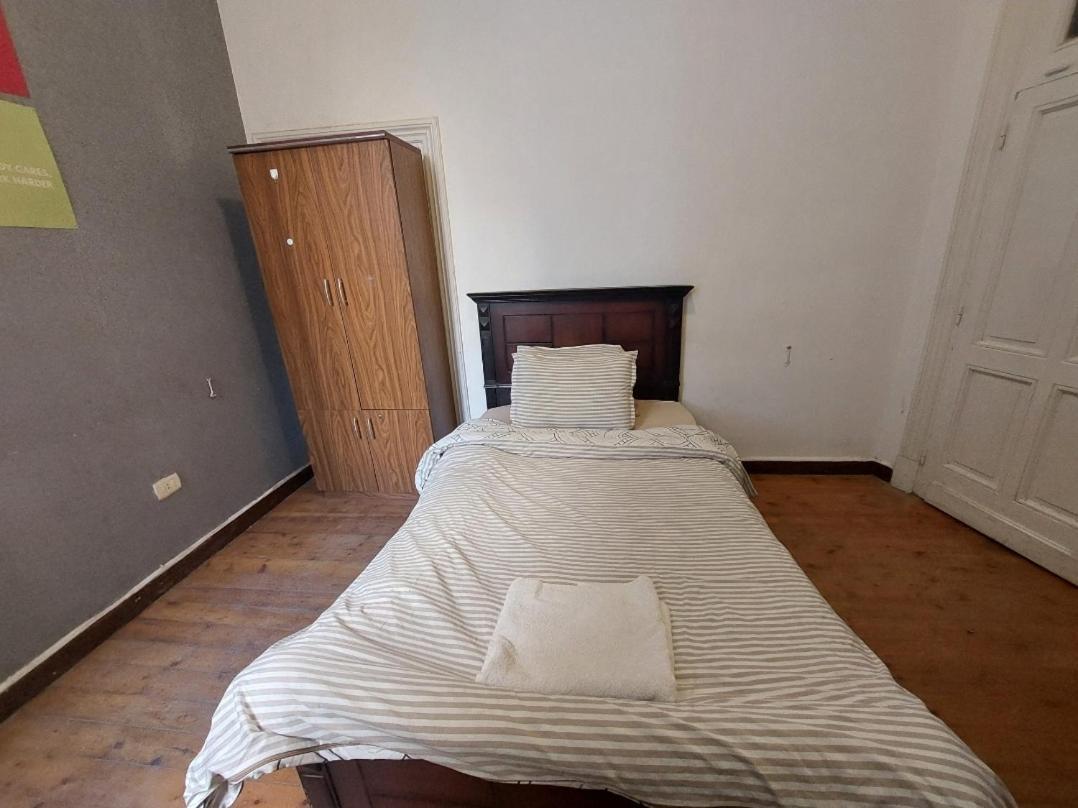 Al- Mazareta A Private Room At Shared Apartment For Men Only No Ladies Allowed غرفة خاصة في شقة مشتركة للرجال فقط ممنوع السيدات仅限男士 女士不允许 알렉산드리아 외부 사진