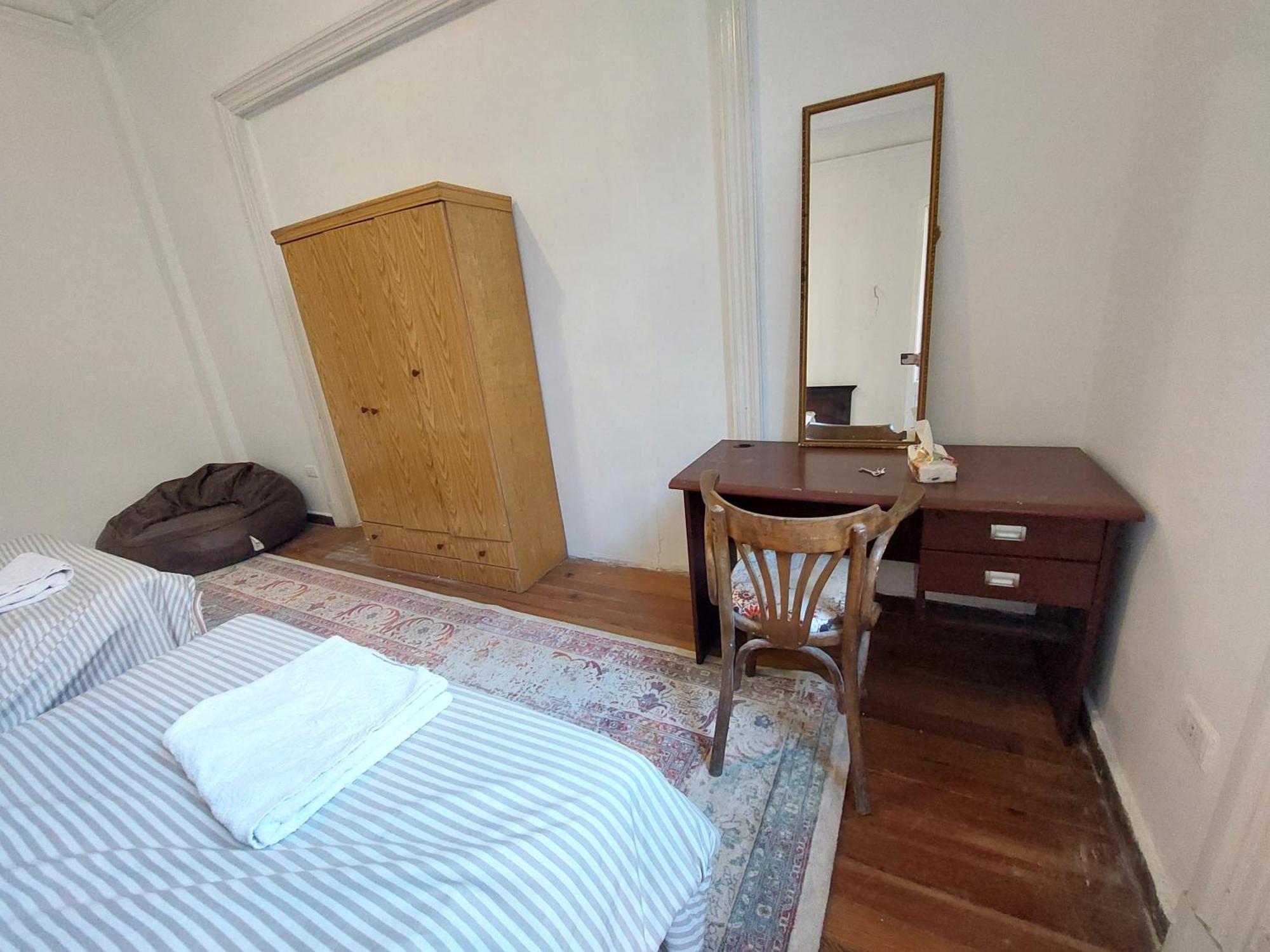 Al- Mazareta A Private Room At Shared Apartment For Men Only No Ladies Allowed غرفة خاصة في شقة مشتركة للرجال فقط ممنوع السيدات仅限男士 女士不允许 알렉산드리아 외부 사진