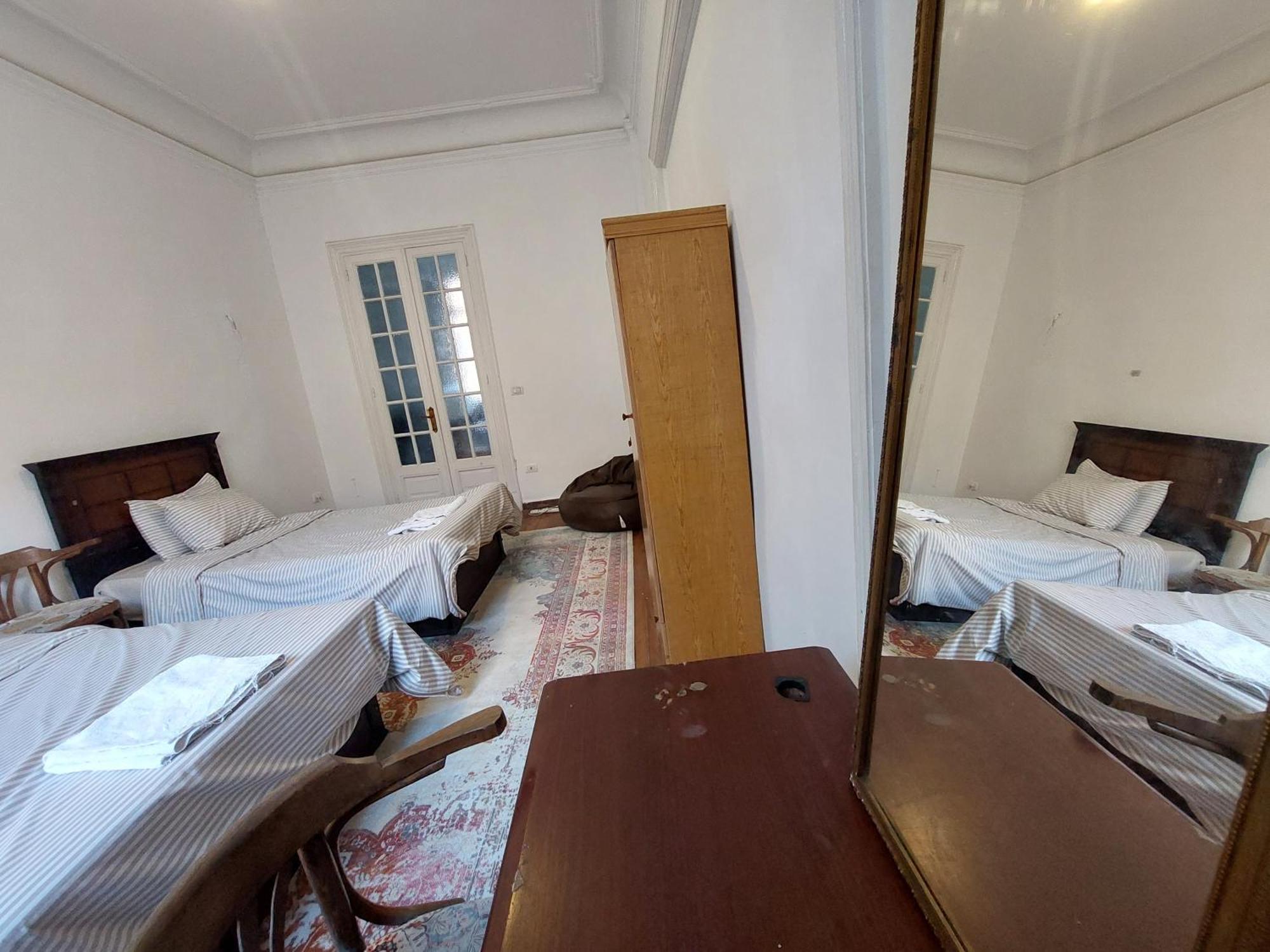 Al- Mazareta A Private Room At Shared Apartment For Men Only No Ladies Allowed غرفة خاصة في شقة مشتركة للرجال فقط ممنوع السيدات仅限男士 女士不允许 알렉산드리아 외부 사진